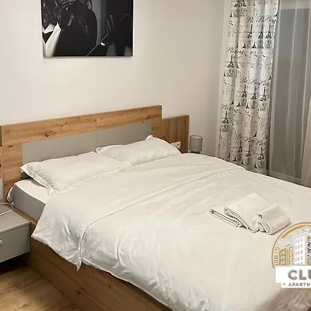 Viva 3* Κλουζ-Ναπόκα